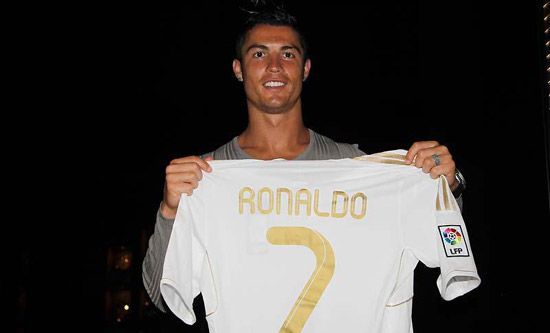 七连杀，那不勒斯自2020年以来连续七次在主场击败尤文（自2020年起，那不勒斯主场对尤文豪取七连胜）