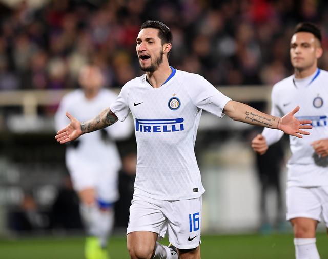 图片报：米兰对金玟哉感兴趣，在今夏就曾观察过他