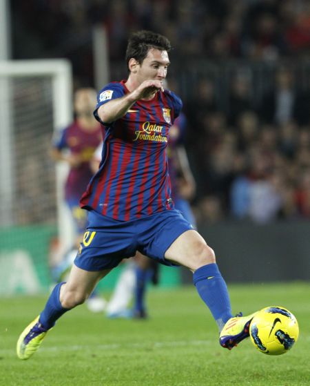 阿拉维斯1-0皇家社会，卢卡斯-博耶点射制胜（卢卡斯-博耶点球一锤定音，阿拉维斯1-0小胜皇家社会）