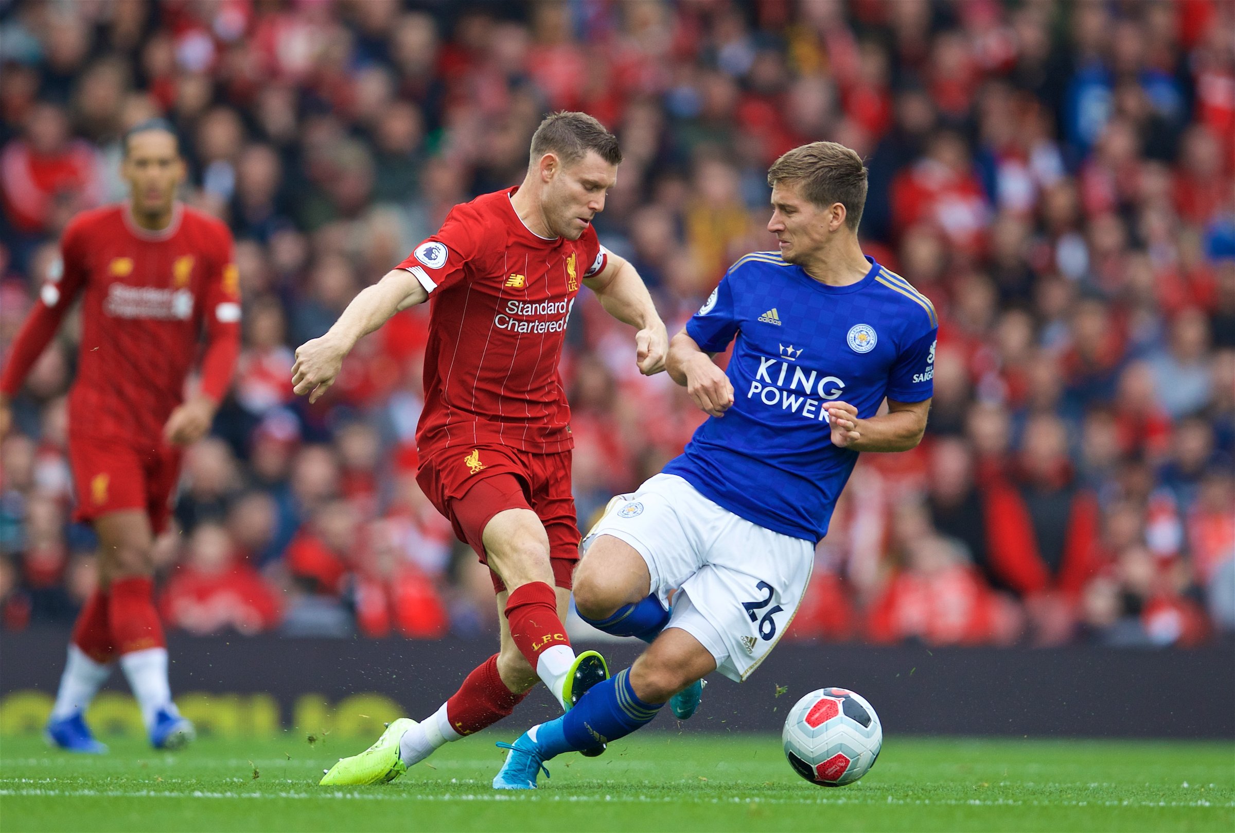 11球，巴萨是欧冠改制以来打入乌龙球最多的球队（欧冠改制以来，巴萨以11个乌龙球居首）