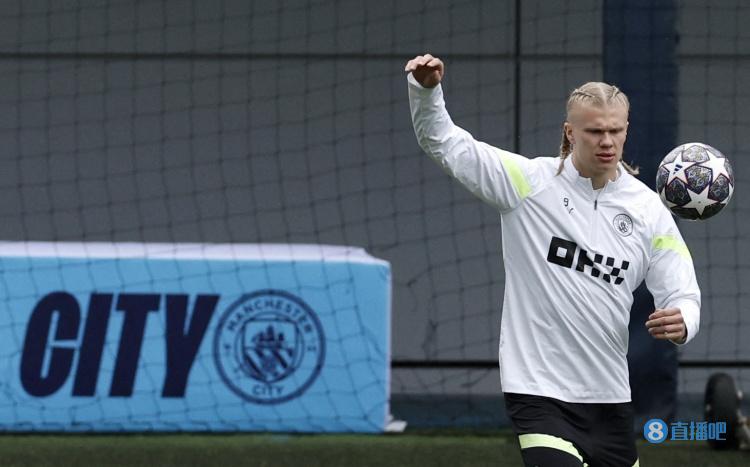 格里马尔多：穆帅说我是超级球员？被最伟大教练之一夸很荣幸（格里马尔多谈穆帅盛赞：被最伟大教练之一称赞倍感荣幸）